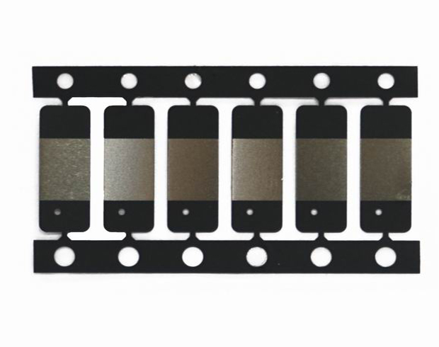 Continuous electrophoretic coating of metal strip